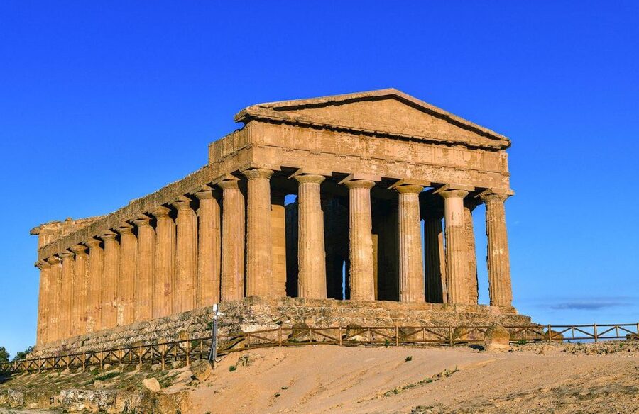 Agrigento: Valle dei Templi Fast-Track Ticket & Smart Guide - The Valley of the Temples is the main event, not a warm-up