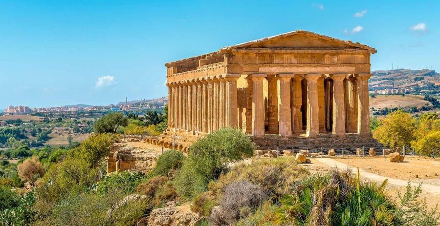 Agrigento: Valle dei Templi Fast-Track Ticket & Smart Guide - Heat and footing: the two things that can change the day