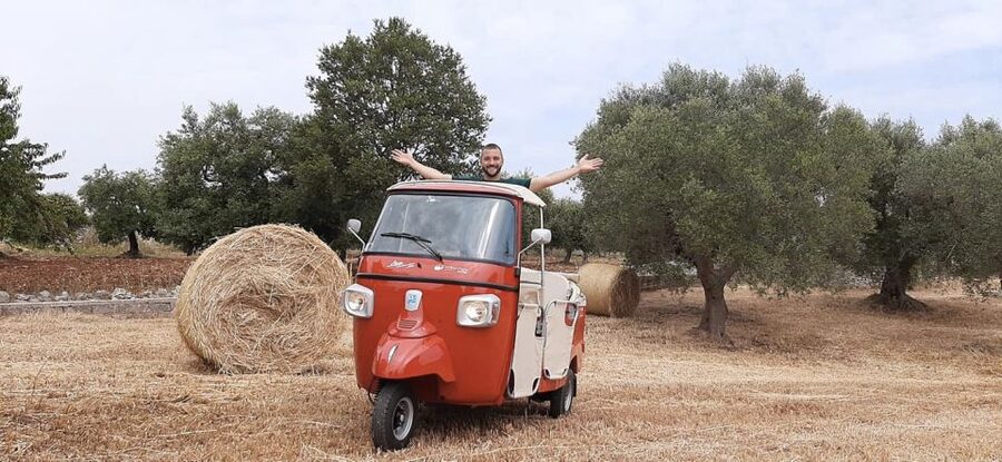 Alberobello: Private Tuk Tuk Tour with Audio Guide - How the tuk-tuk tour works in Alberobello’s trulli maze