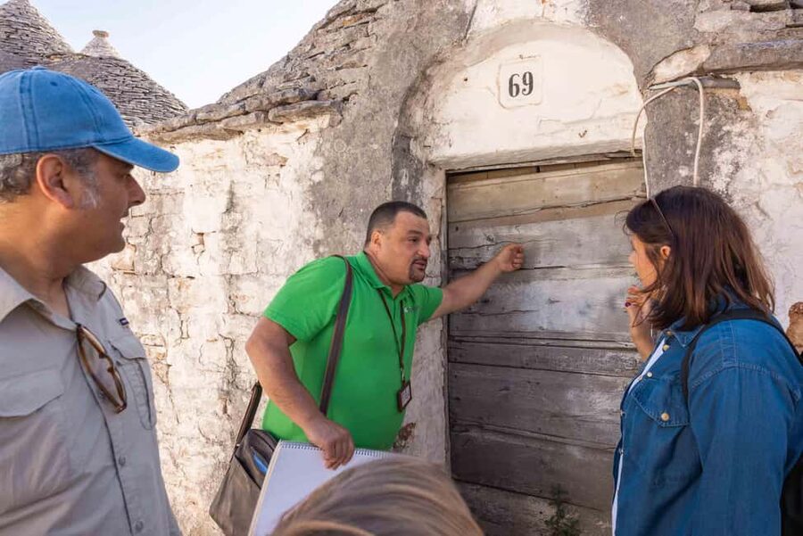 Alberobello: Walking Tour among Trulli Houses with a Local - Legends and a local guide like Guido, what you gain beyond facts