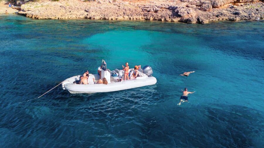 Alghero: Boat Tour with Snorkeling in Porto Conte - Meeting at Marina di Porto Conte, and getting onto the dinghy without stress