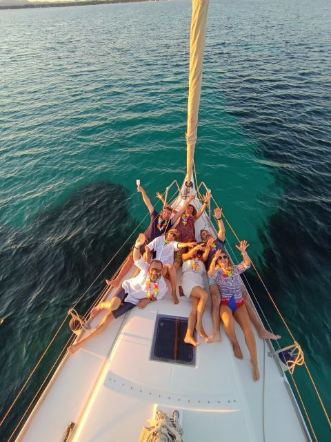 Alghero: Sunset Sailing Aperitif Experience - Sunset Aperitif Sailing in Alghero: What the Evening Feels Like