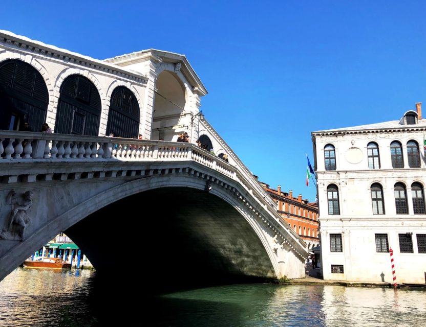 All-Inclusive Tour: Doge Palace, St Mark's Basilica & Square - Small logistics that make the day easier
