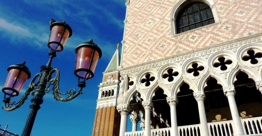 All-Inclusive Tour: Doge Palace, St Mark's Basilica & Square - Santa Maria Formosa and the Marco Polo streetside storyline