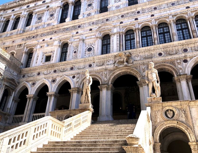 All-Inclusive Tour: Doge Palace, St Mark's Basilica & Square - Meeting near the Correr Museum, then right into St Mark’s energy