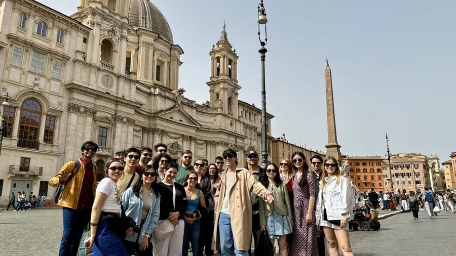 Alternative Walking Tour of Rome's City Center & Hidden Gems - The Real Cost: $3.77 Up Front, Tips in the Spotlight