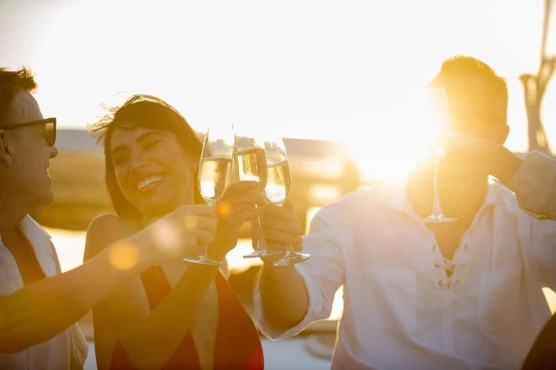 Amalfi: Amalfi Coast and Positano Sunset Cruise with Drinks - Aperitif on Board: Prosecco or Beer, Snacks, and Limoncello
