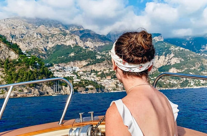 Amalfi Coast: Boat and Snorkeling Tour with Fruit & Drinks - Cruising from Amalfi toward Positano: caves, arches, and the coast in layers
