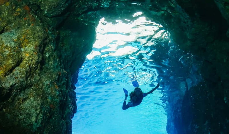 Amalfi Coast: Boat and Snorkeling Tour with Fruit & Drinks - Snorkeling and swim breaks: how to make the water time actually fun