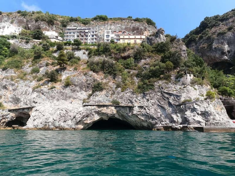 Amalfi Coast: Kayak & Snorkeling tour, sea caves and beach - Price and value: why this 3.5-hour kayak and snorkeling works