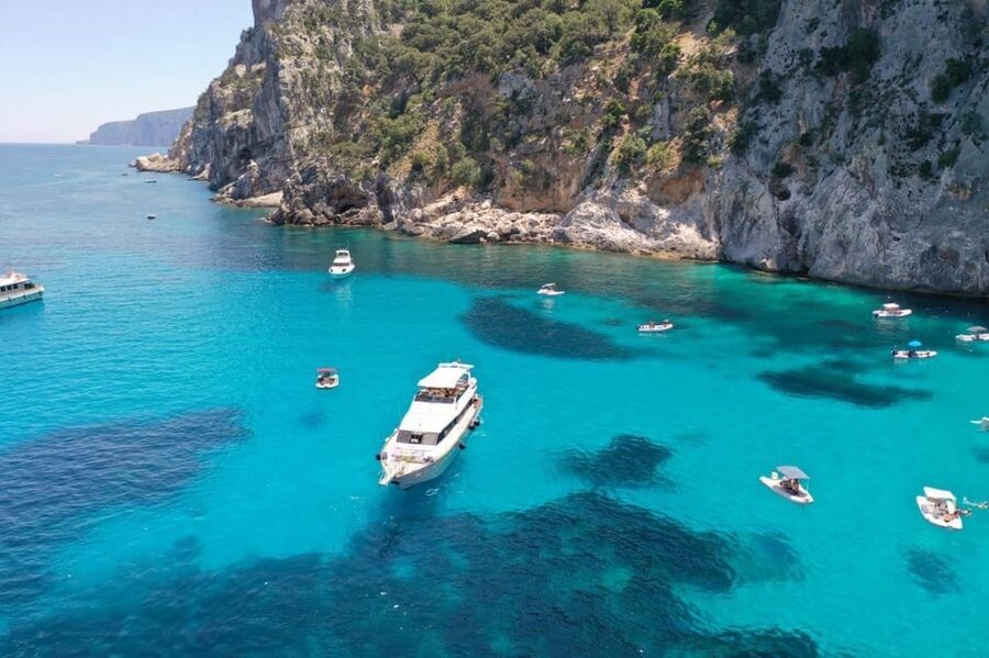 Arbatax: Gulf of Orosei Day Tour by Boat - Grotta del Fico or Cala Biriola, How the Middle of the Day Plays Out