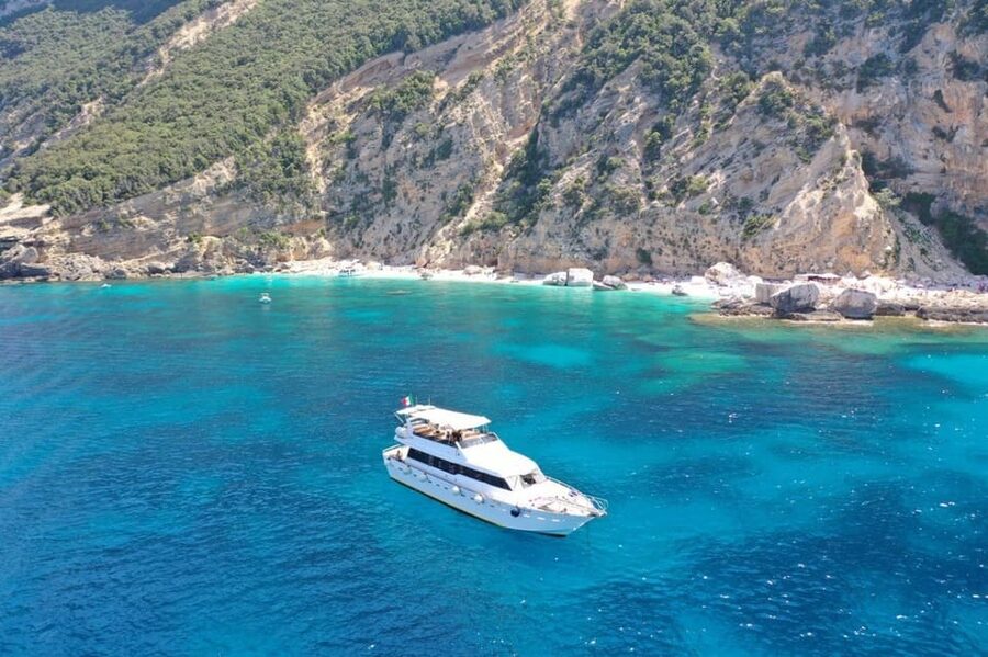 Arbatax: Gulf of Orosei Day Tour by Boat - Final Beach Moment at Cala Mariolu, Plus Watermelon and Vermentino