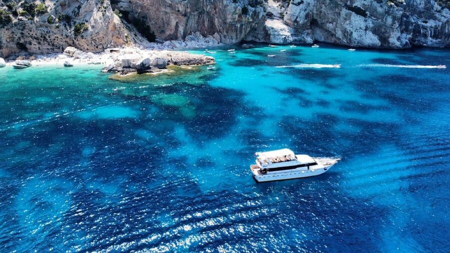 Arbatax: Gulf of Orosei Day Tour by Boat - Getting Onboard at Marina di Arbatax, What to Expect Before 8:15