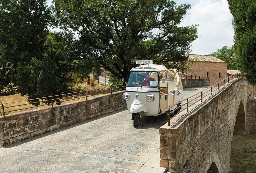 Assisi: Panoramic Tuk Tuk Tour - Should you book this Assisi Panoramic Tuk Tuk tour?