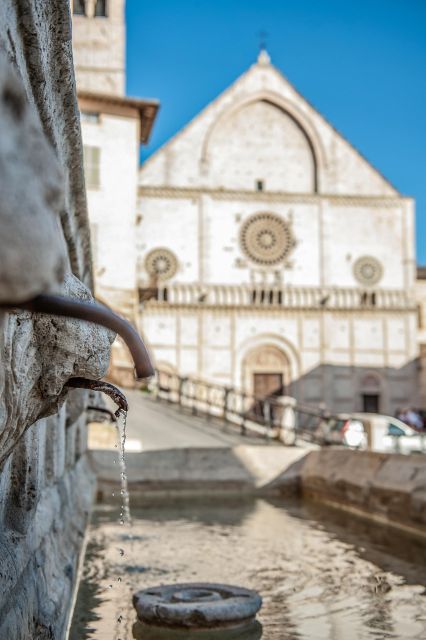 Assisi: Walking Tour with St. Francis Basilica Visit - Pace, time limits, and where you may want extra free time