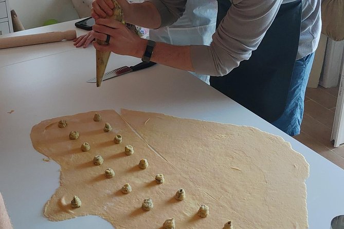 Authentic Cooking with Locals: Meal, Wine & Scenic Views - Praiano Meet-Up: La Moressa, La Praia, and the Coast “Warm-Up”