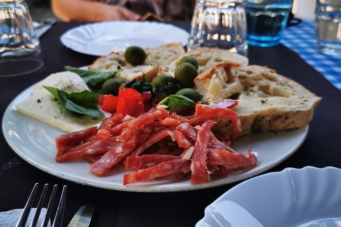Authentic Pizza Making Class in Naples with Appetizers and Drink - The drink and the social side: a short class that feels like an evening out
