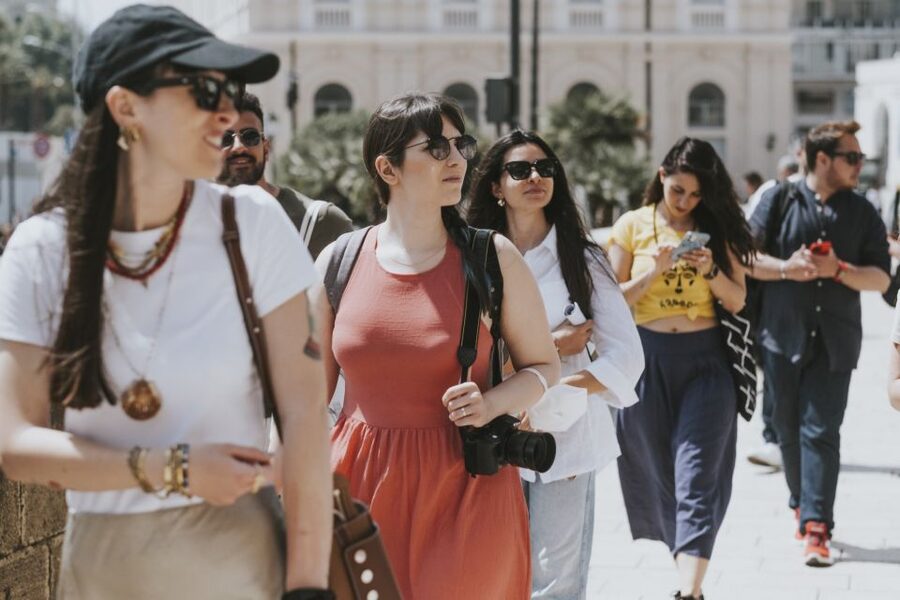 Bari: Guided Walking Tour - The Tasting Stop, How to Choose Focaccia or Gelato Like a Local