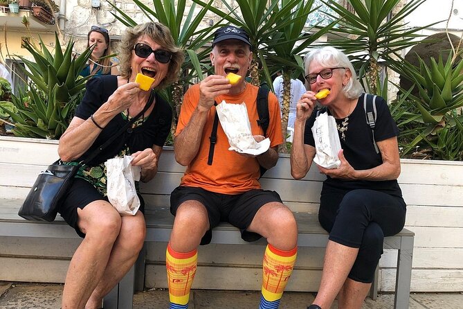 Bari’s Ultimate Street Food Tour - Small Group by Do Eat Better - Guide energy: what you may experience with locals like Giuseppe or Nicholas