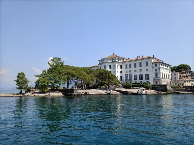 Baveno: Hop-On Hop-Off Boat Tour to 3 Borromean Islands - Isola Madre: English Botanical Gardens and Palazzo Borromeo