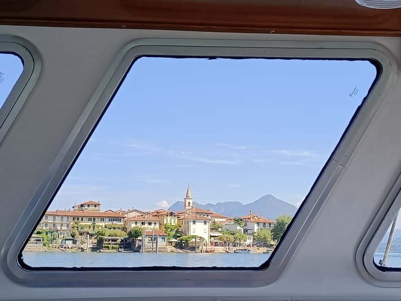 Baveno: Hop-On Hop-Off Boat Tour to 3 Borromean Islands - Service Level, Staff, and What the Boat Ride Feels Like