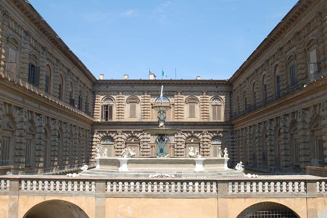 Best of Florence: Small Group Tour Skip-the-Line David & Accademia with Duomo - Mercato del Porcellino: the pig with a luck story