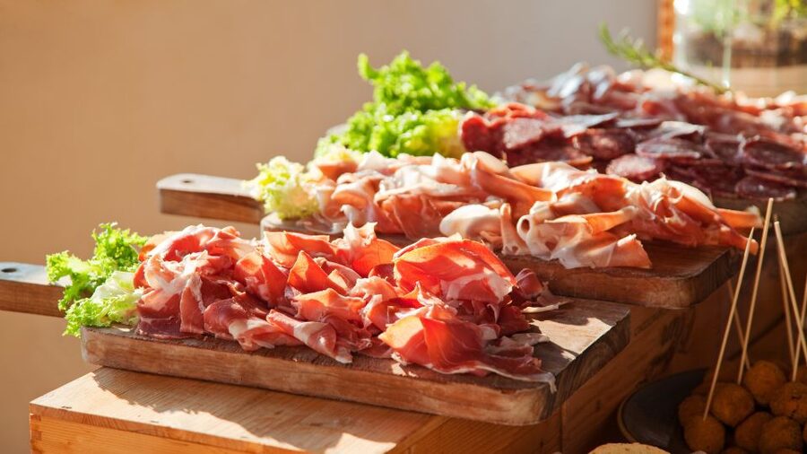 Bologna: Food Tour with Pasta Tasting & Local Specialties - Dessert stop at the bakery: gelato or Torta degli Addobbi