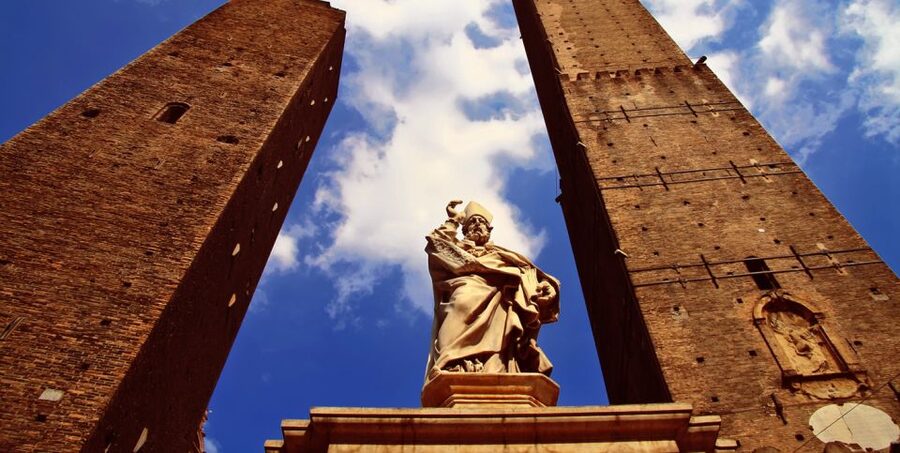 Bologna: Guided Walking Tour - Torre Galluzzi and the Leaning Towers: Bologna’s Signature Silhouettes