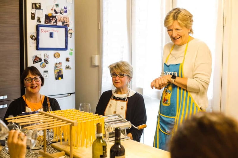 Bologna: In-Home Italian Pasta Making Workshop with Wine - Practical tips for a smooth night at Minelli’s home (2nd floor)