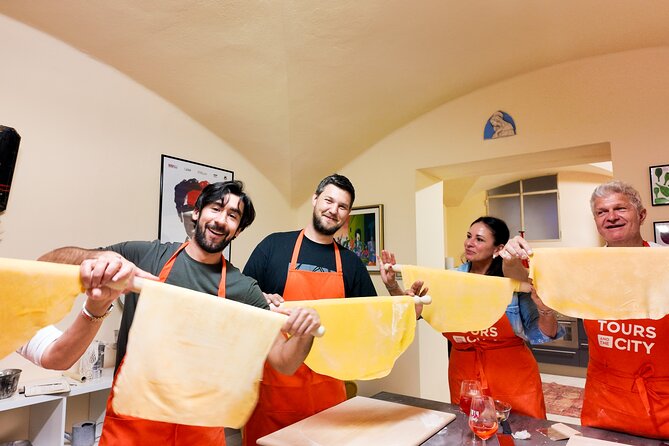 Bologna Local Pasta Cooking Class, Ragu, Spritz, Wine & Gelato - Key highlights