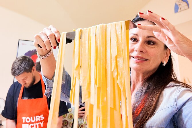Bologna Local Pasta Cooking Class, Ragu, Spritz, Wine & Gelato - Handmaking tagliatelle dough: no machines, just your hands