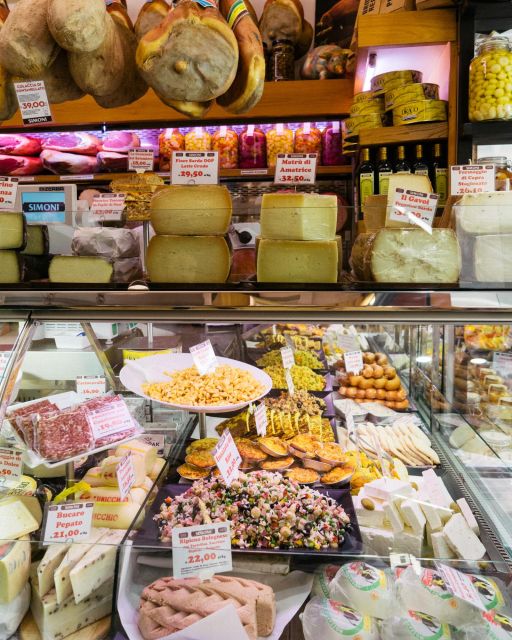 Bologna: Walking Food Tour with a Local Guide - Tigella and the pre-aperitivo warm-up that sets your appetite right