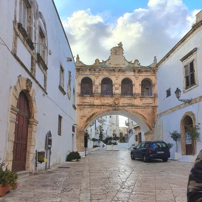 Brindisi: Alberobello, Locorotondo & Ostuni Tour with Brunch - Ostuni’s White Streets: Photo Stops and Time to Wander the Historic Center