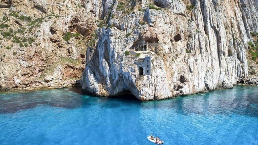 Buggerru: Half-Day Dinghy Tour of the Sardinian South Coast - The Faraglioni and Arco dei Baci segment: sea views you can feel