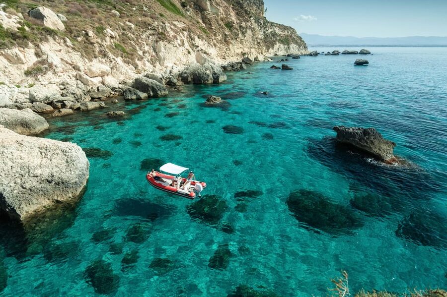 Cagliari: Devil's Saddle Boat Tour with Spritz and Chips - Snorkeling gear and what you should expect (and not expect)