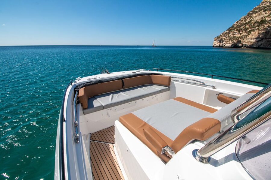 Cagliari: Luxury Motorboat Tour with 3 Swim Stops & Wine - Cala Fighera and the Swimming Pools area: more time in the water