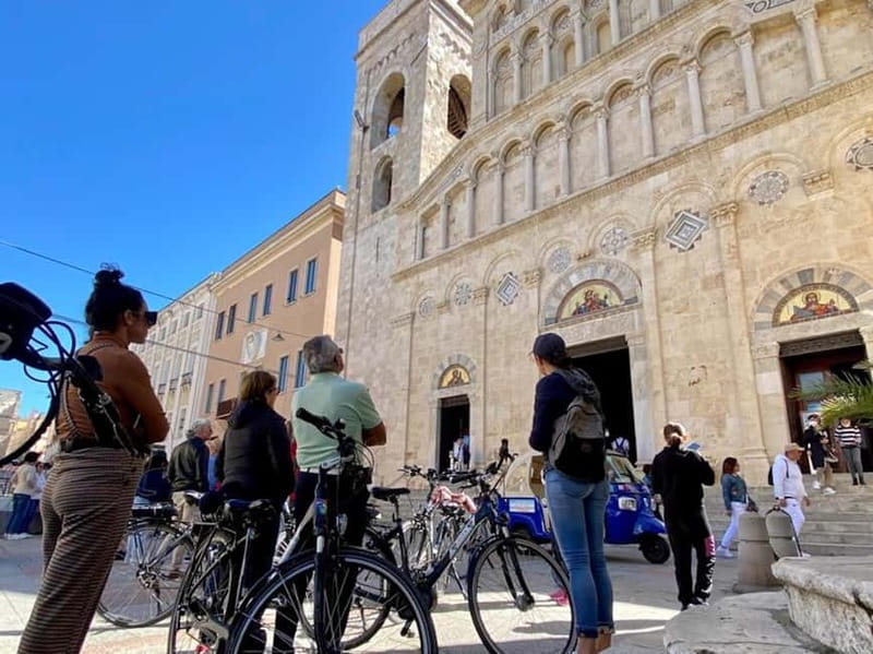 Cagliari: Old Town Guided E-Bike Tour - Comfort and Safety Tips That Make the Ride Easier