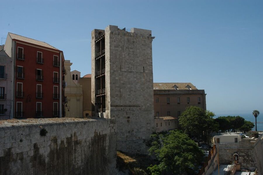 Cagliari: Walking Tour of the Old City - Phoenician to Roman to Medieval: Following the Story in Real Place