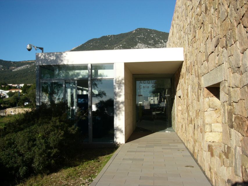 Cala Gonone: Cala Gonone Aquarium Entry Ticket - The ending you should not rush: corals and tropical color
