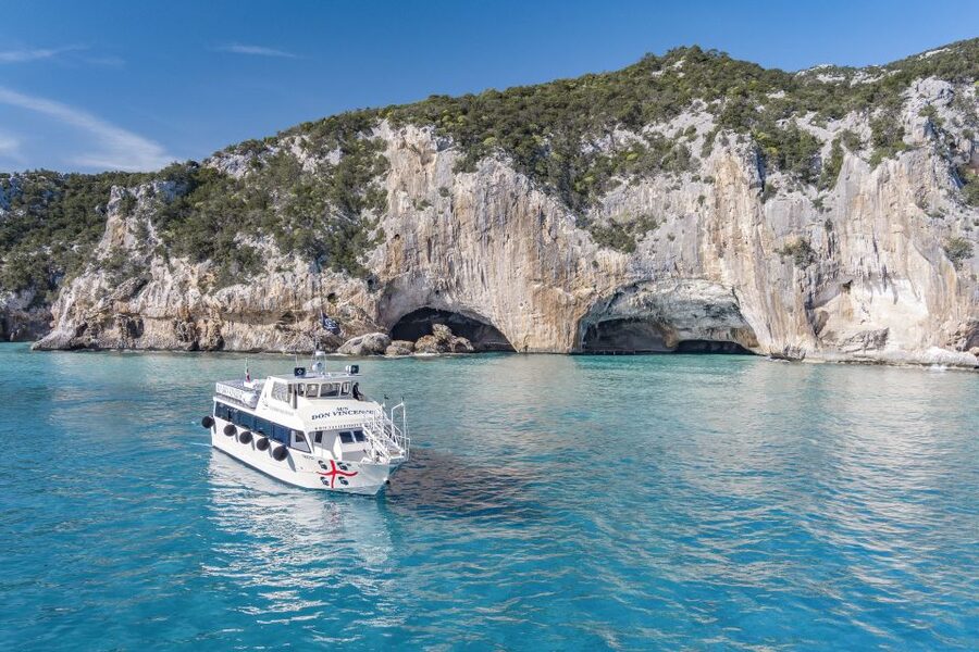 Cala Gonone: Grotta del Bue Marino and Cala Luna Boat Tour - Sea Ox Cave Basics: Why This Karst System Feels Special