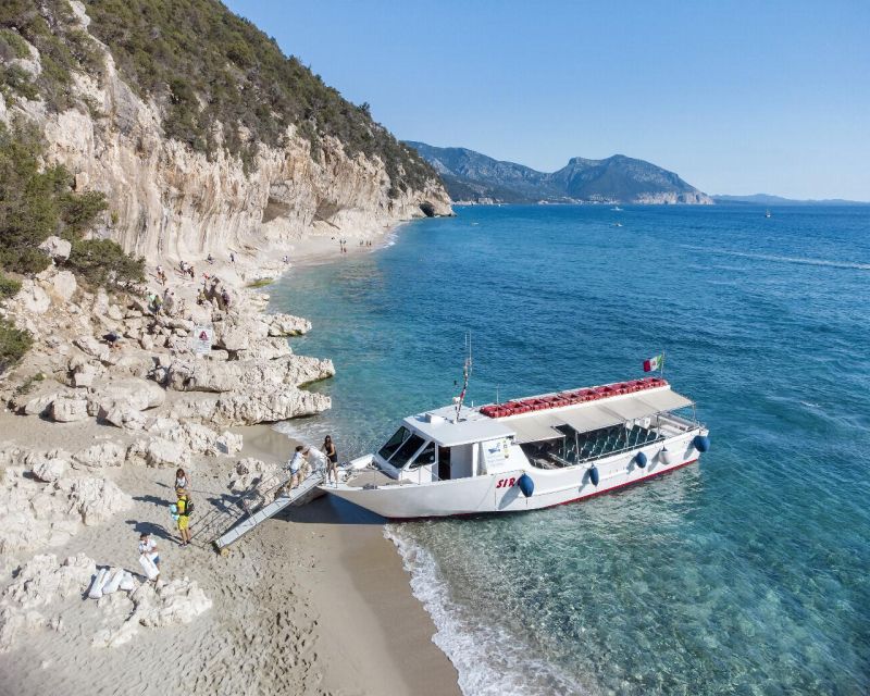 Cala Gonone: Gulf of Orosei Cruise with Food and Swimming - Piscine di Venere: Second Anchor Stop for More Swim Time