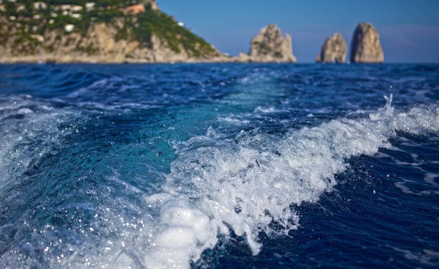 Capri: 2-Hour Boat Tour with Happy Hour - Key points worth knowing before you go