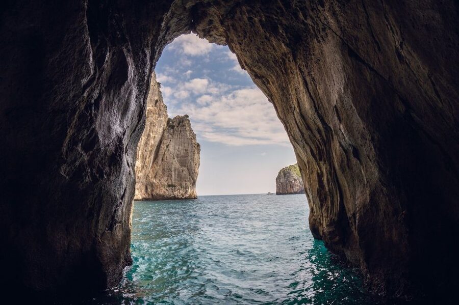 Capri: 2-Hour Boat Tour with Happy Hour - The happy hour part, and why it feels worth it