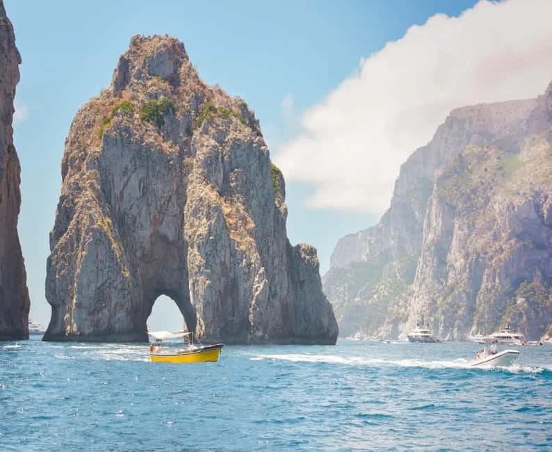 Capri: 2-Hours Boat Tour with Swimming, Limoncello and Snack - Faraglioni swim break, Marina Piccola, and the Grotta Verde stop