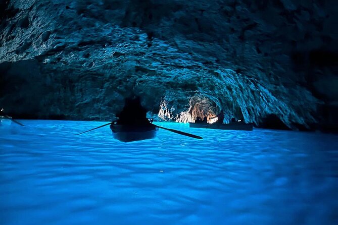 Capri Blue Grotto Small-Group Boat Day Tour From Sorrento - Swimming and snorkeling: when you should bring a plan