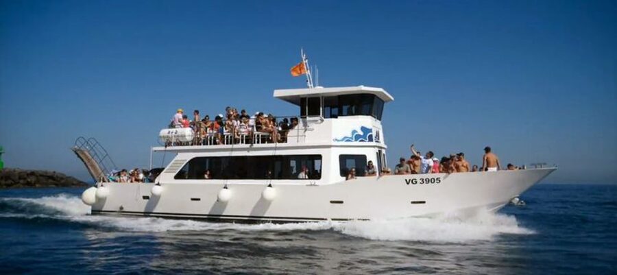 Capri: Island Boat Tour with Blue Grotto Stop - Dock 0 to Departure: How the Boarding Works