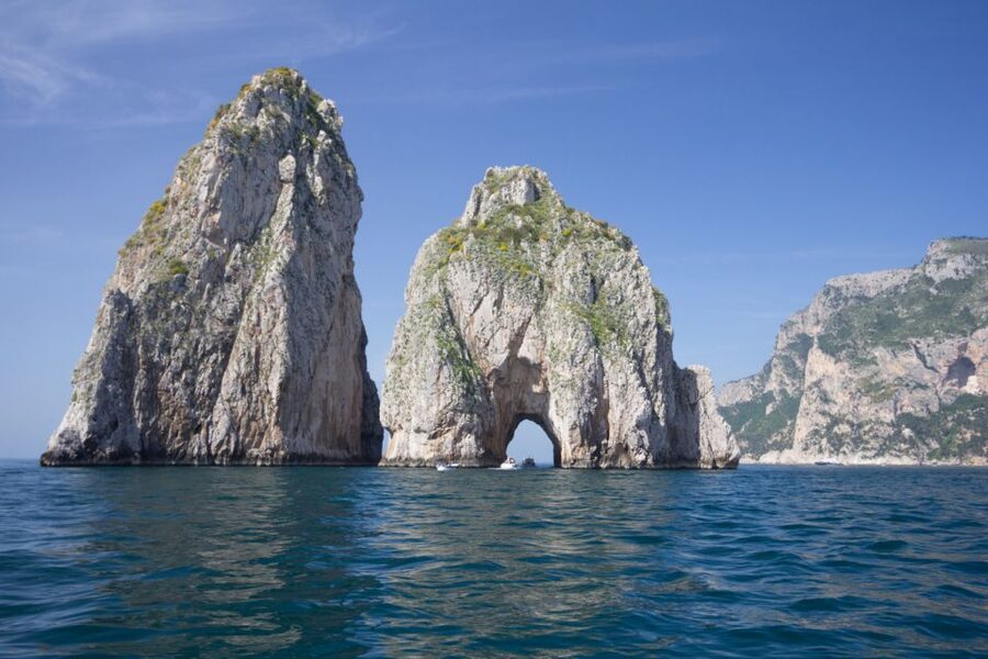 Capri: Island Sightseeing Tour with Blue Grotto Stop - What the 1-Hour Laser Capri Cruise Really Delivers