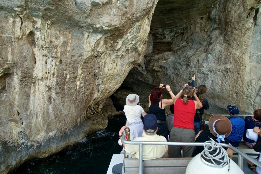 Capri: Island Sightseeing Tour with Blue Grotto Stop - The Capri Sights You See From the Water (and Why It Matters)