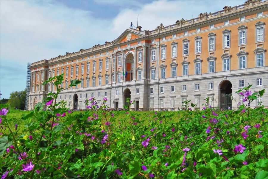 Caserta: Royal Palace of Caserta Guided Tour - Meeting the Guide at the Main Entrance: Easy Start, Less Waiting