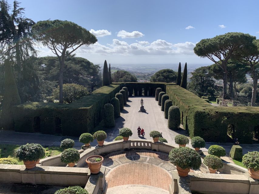 Castel Gandolfo: Papal Apartments and Secret Garden Ticket - How the palace story holds together in 2 hours